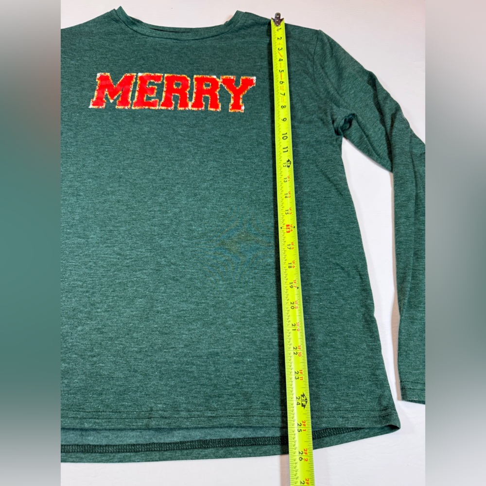 "Merry" Green Long Sleeve Cotton Blend Christmas T-Shirt Adult large (bin B) - Picture 3 of 6